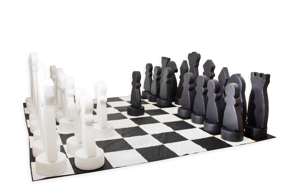 Шахматы гигантские мягкие, высота 1,2 м, длина поля 3,5м фото 1