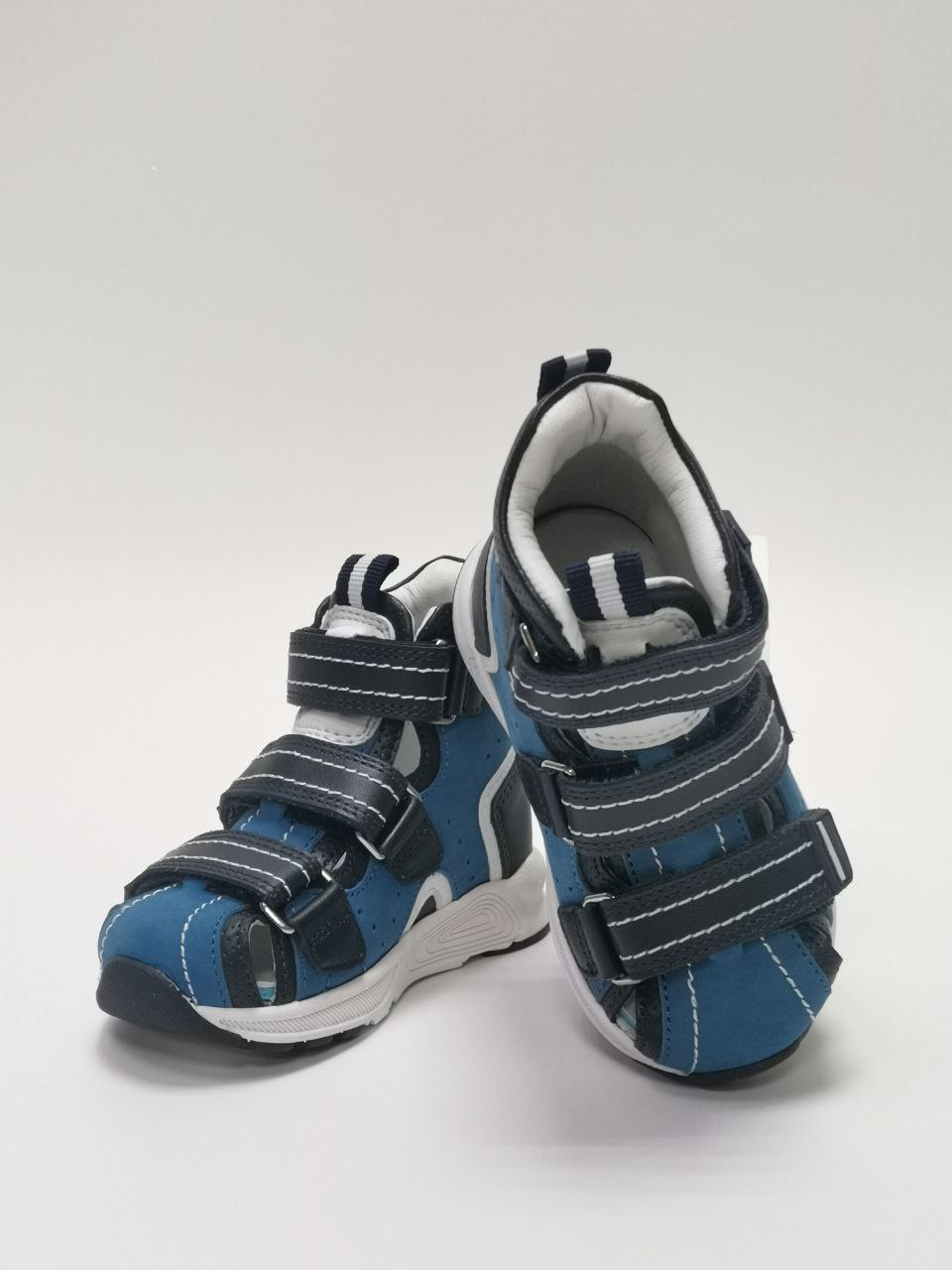 Сандалии ортопедические закрытый нос на мальчика 15-344-1 фото 1