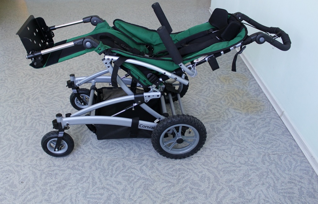 Коляска Convaid